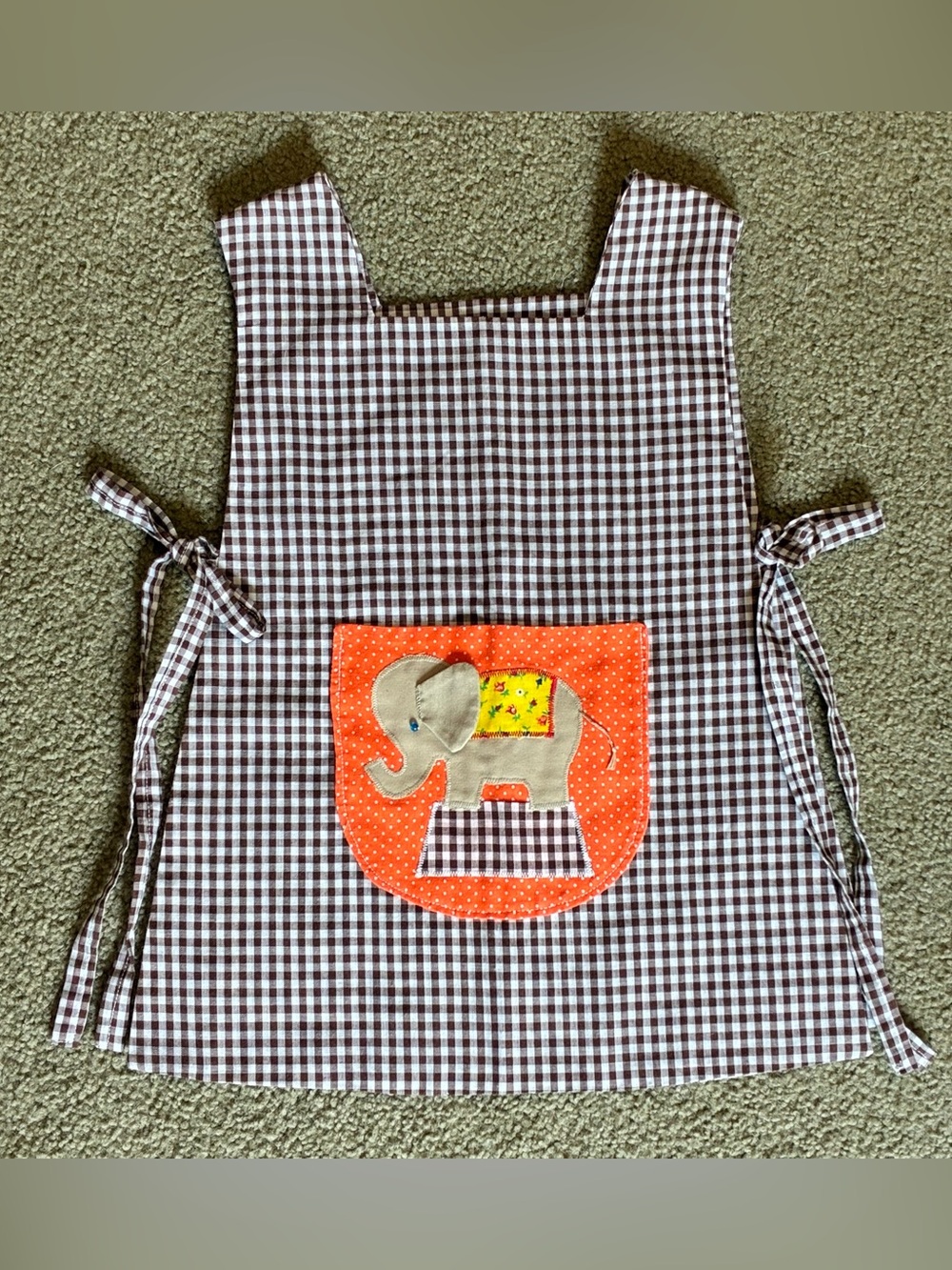 Kids Handmade Brown/White Checkered Apron Orange Elephant Pocket Tie Sides 5/6
